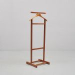 1287 2452 VALET STAND